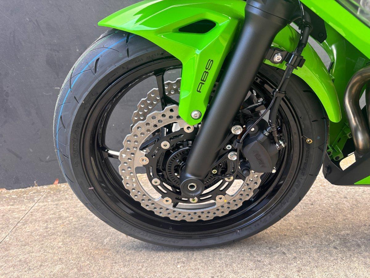 2026 KAWASAKI NINJA 650L SPORTS