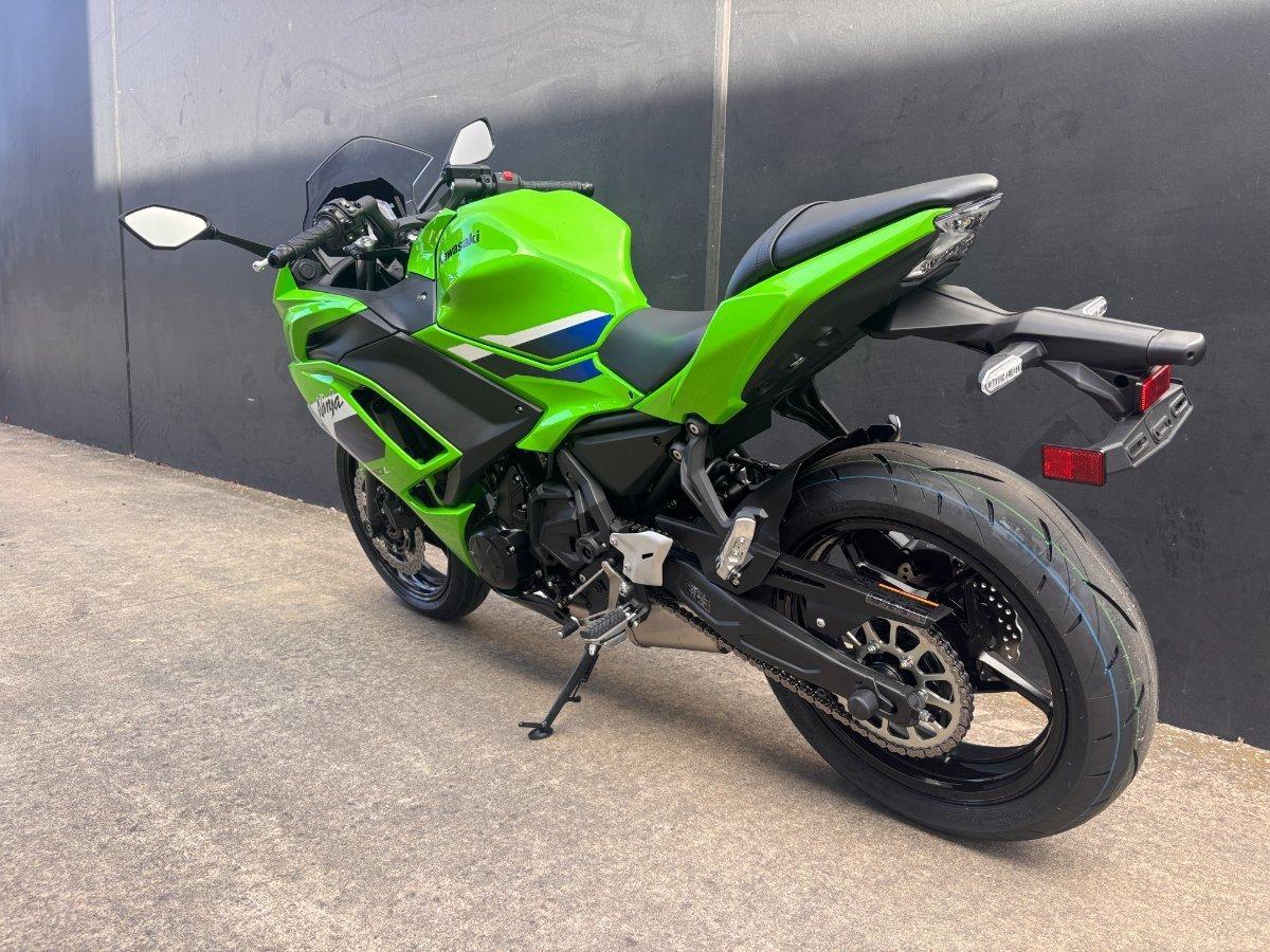 2026 KAWASAKI NINJA 650L SPORTS