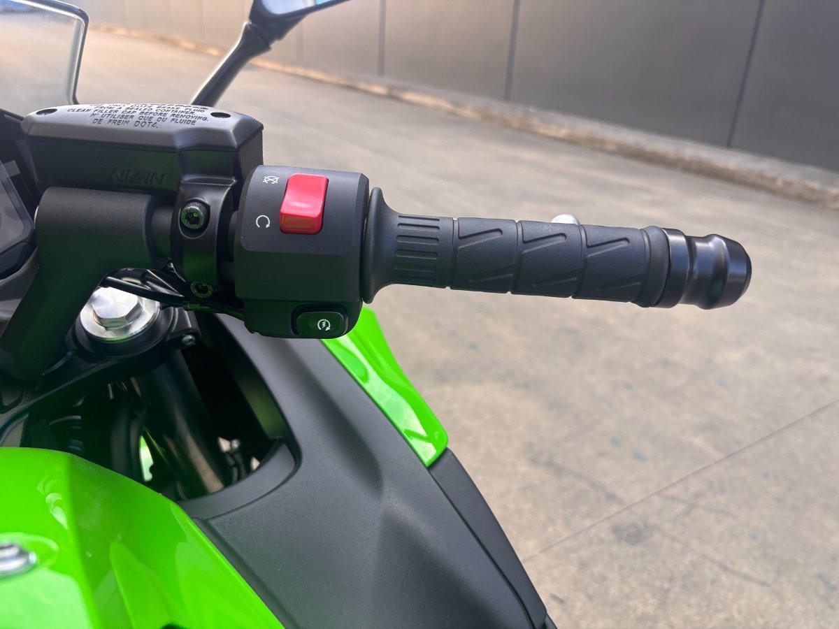 2026 KAWASAKI NINJA 650L SPORTS