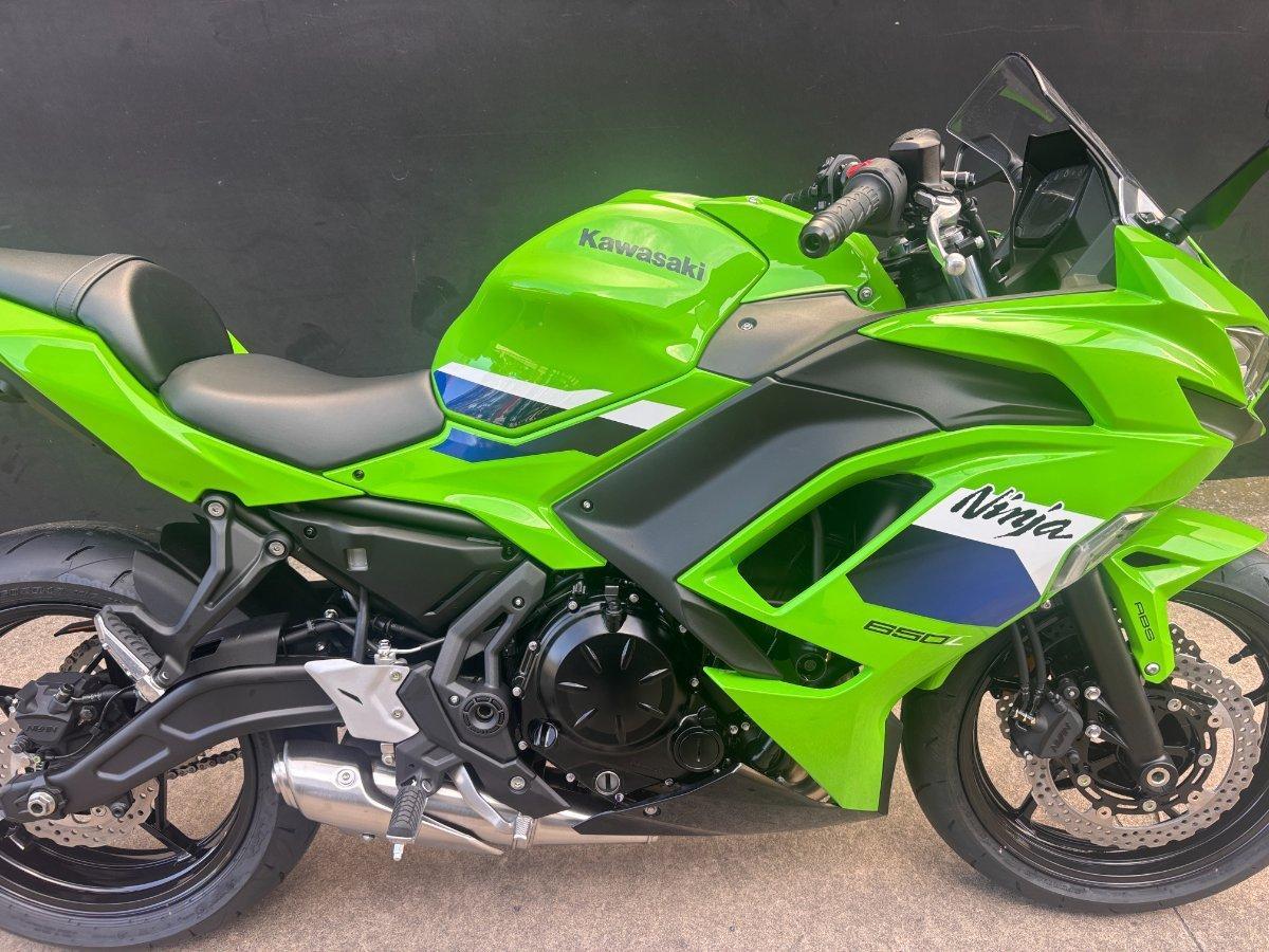 2026 KAWASAKI NINJA 650L SPORTS