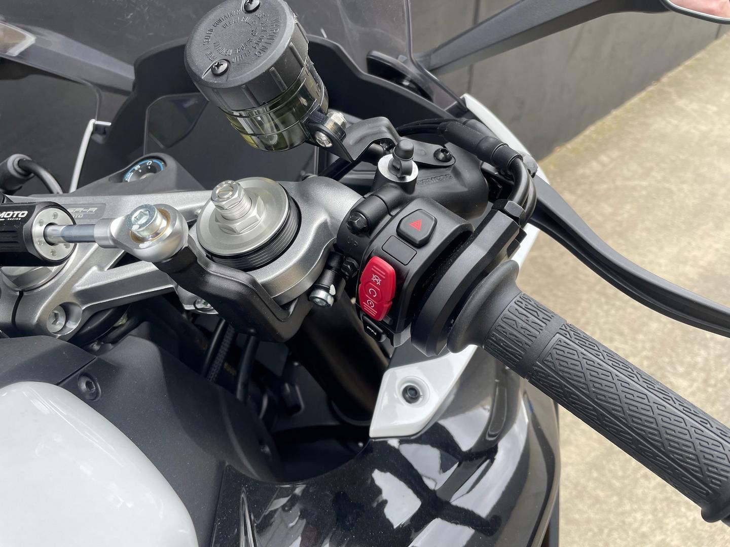 2026 CF MOTO 675 SR-R SPORTS