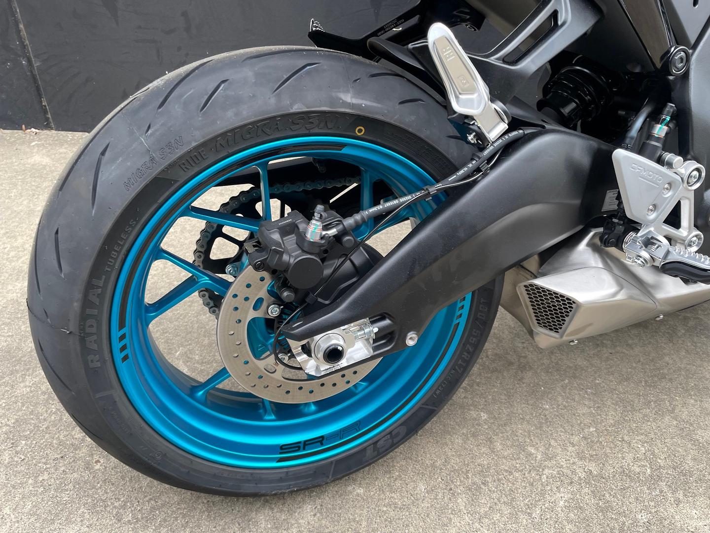 2026 CF MOTO 675 SR-R SPORTS