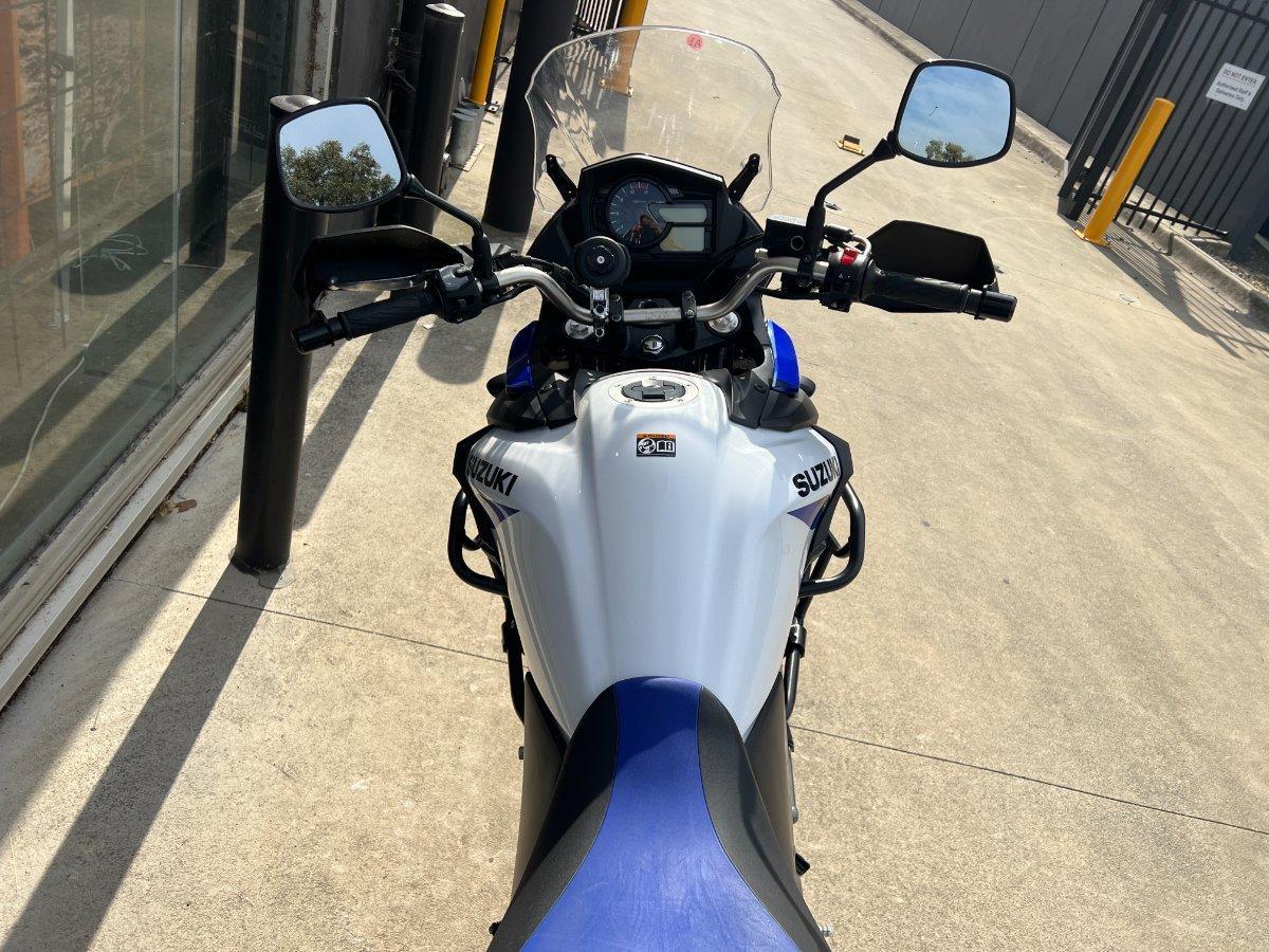 2025 SUZUKI V-STROM 650XT (DL650XA) DUAL SPORTS