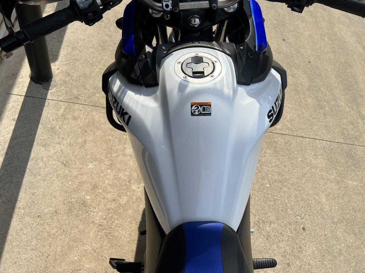 2025 SUZUKI V-STROM 650XT (DL650XA) DUAL SPORTS