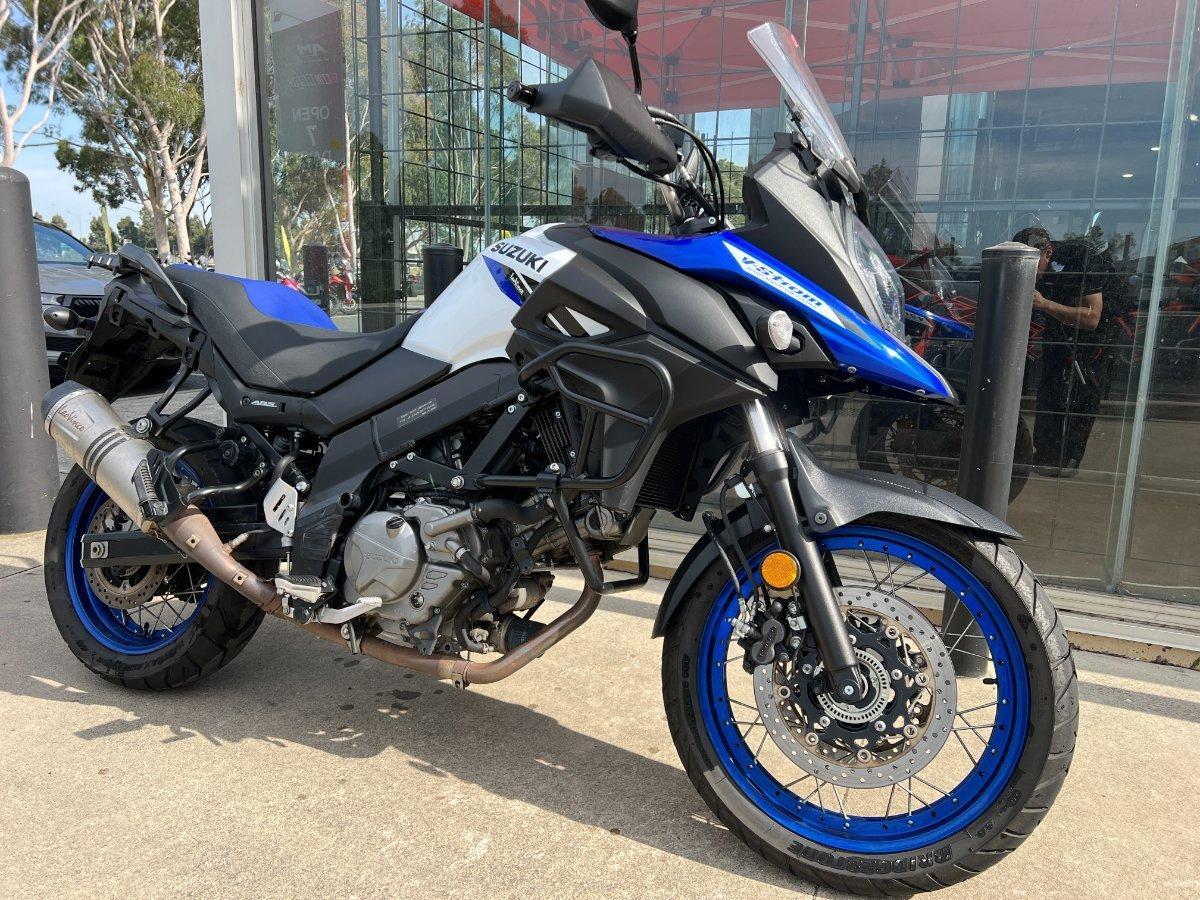 2025 SUZUKI V-STROM 650XT (DL650XA) DUAL SPORTS