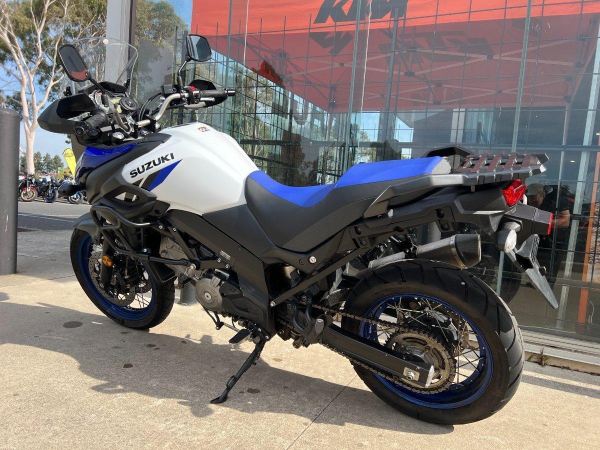 2025 SUZUKI V-STROM 650XT (DL650XA) DUAL SPORTS