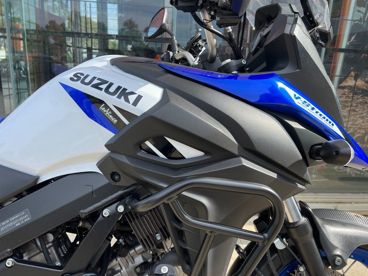 2025 SUZUKI V-STROM 650XT (DL650XA) DUAL SPORTS