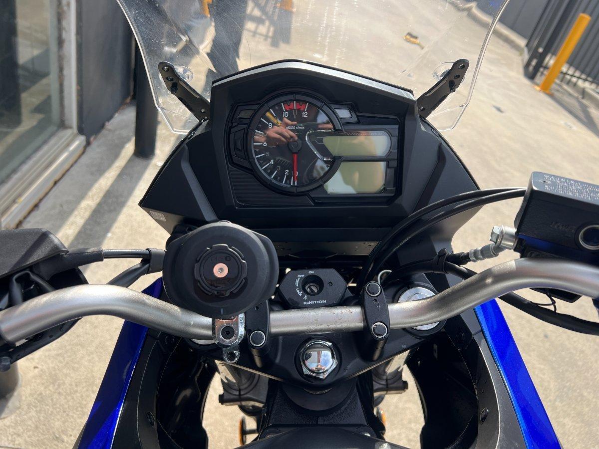 2025 SUZUKI V-STROM 650XT (DL650XA) DUAL SPORTS