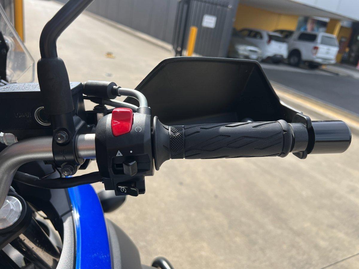 2025 SUZUKI V-STROM 650XT (DL650XA) DUAL SPORTS