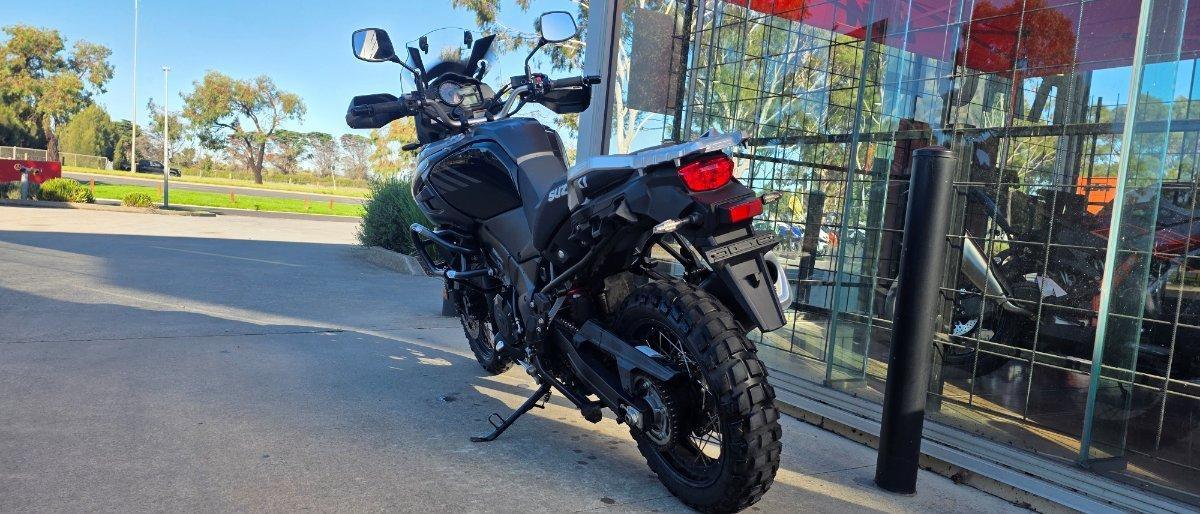 2017 SUZUKI V-STROM 1000 (ABS) (DL1000A) DUAL SPORTS