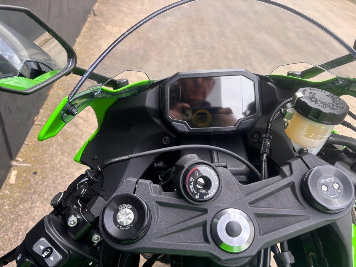 2026 KAWASAKI NINJA ZX-6R (636) SPORTS