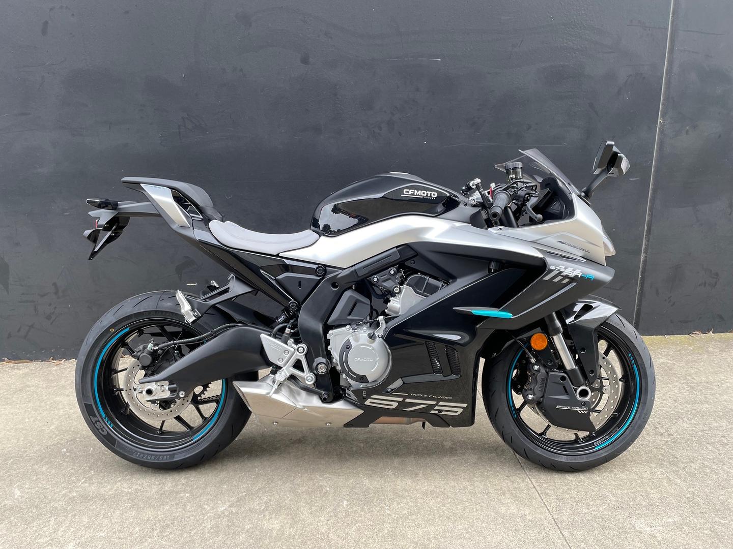 2026 CF MOTO 675 SR-R SPORTS