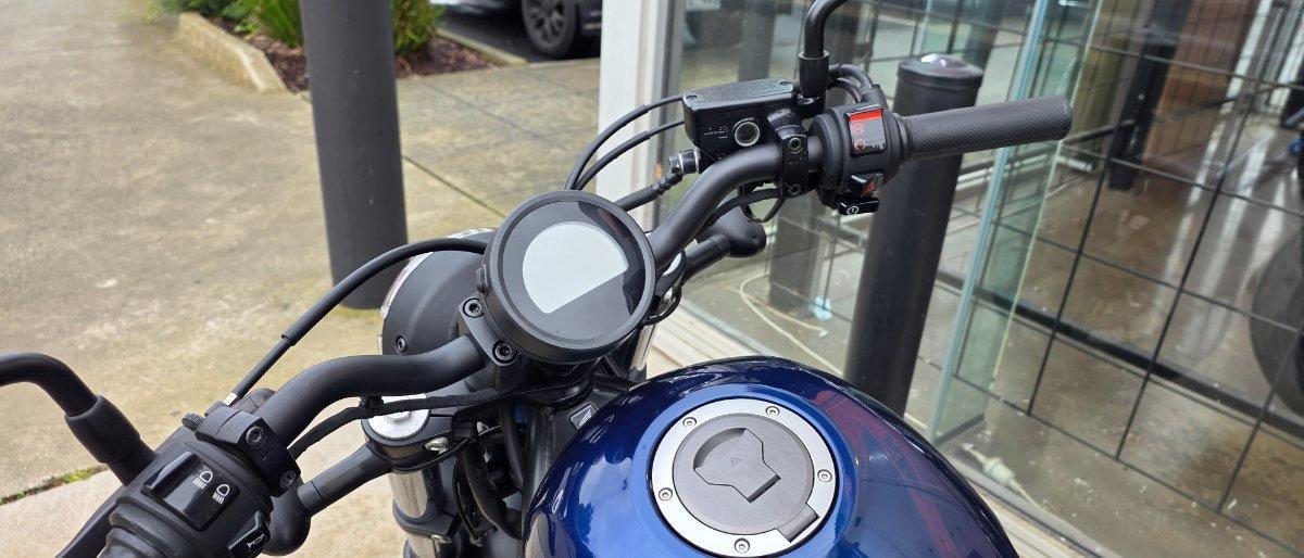 2021 HONDA CMX500 ROAD