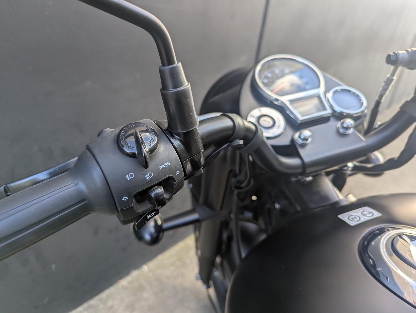 2026 ROYAL ENFIELD CLASSIC 350 DARK ROAD
