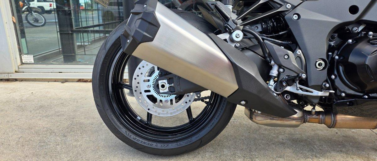 2026 KAWASAKI Z1100 SPORTS