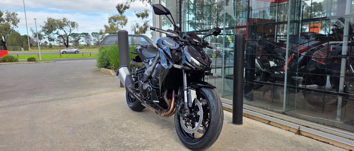 2026 KAWASAKI Z1100 SPORTS
