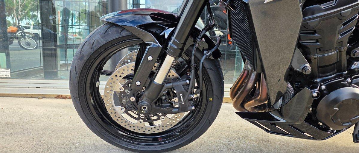 2026 KAWASAKI Z1100 SPORTS
