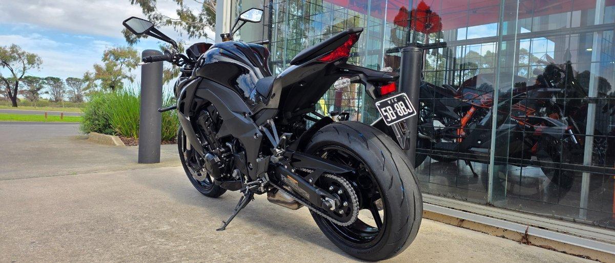 2026 KAWASAKI Z1100 SPORTS
