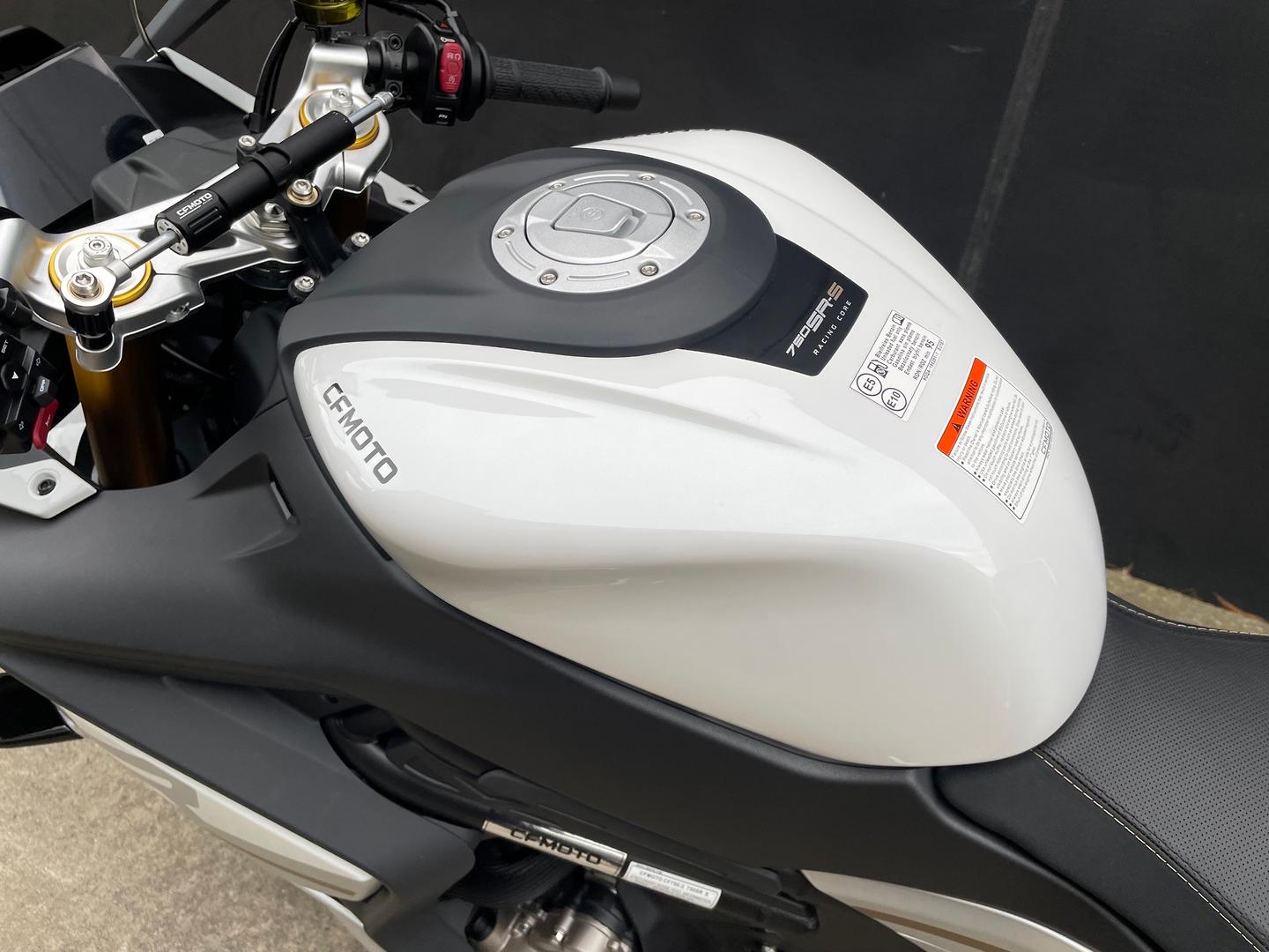 2026 CF MOTO 750 SR-S SPORTS