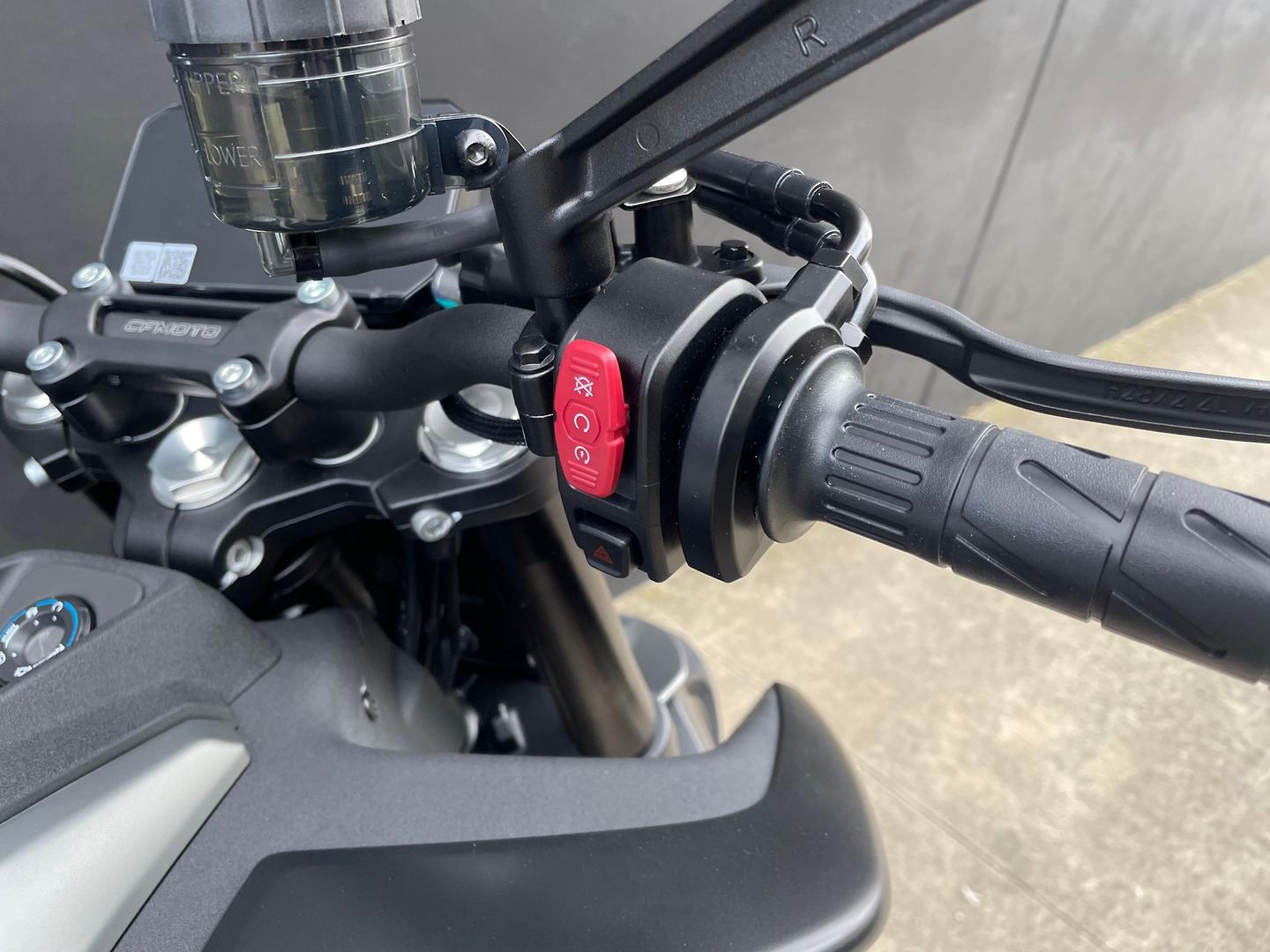 2026 CFMOTO 450 NK ROAD