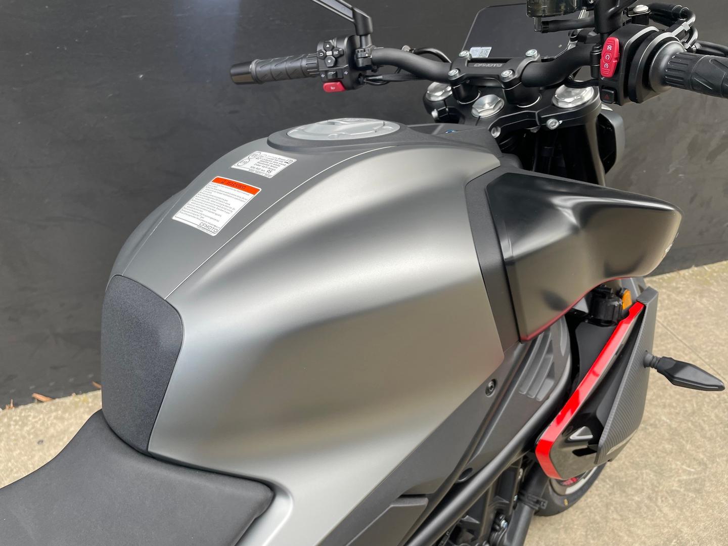 2026 CFMOTO 450 NK ROAD