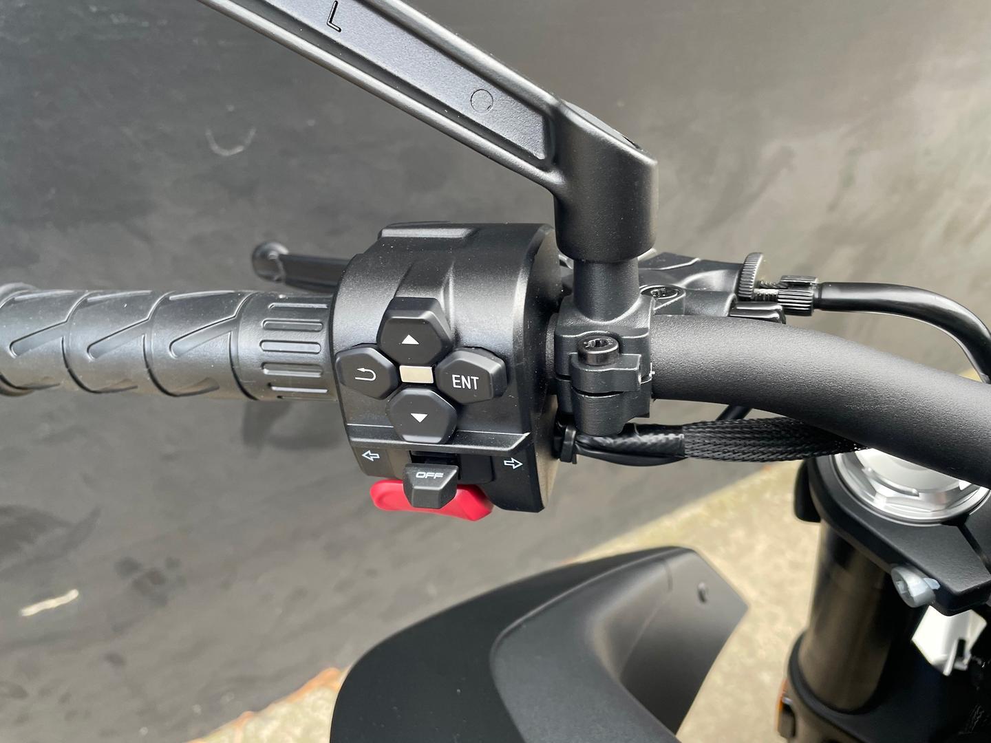 2026 CFMOTO 450 NK ROAD