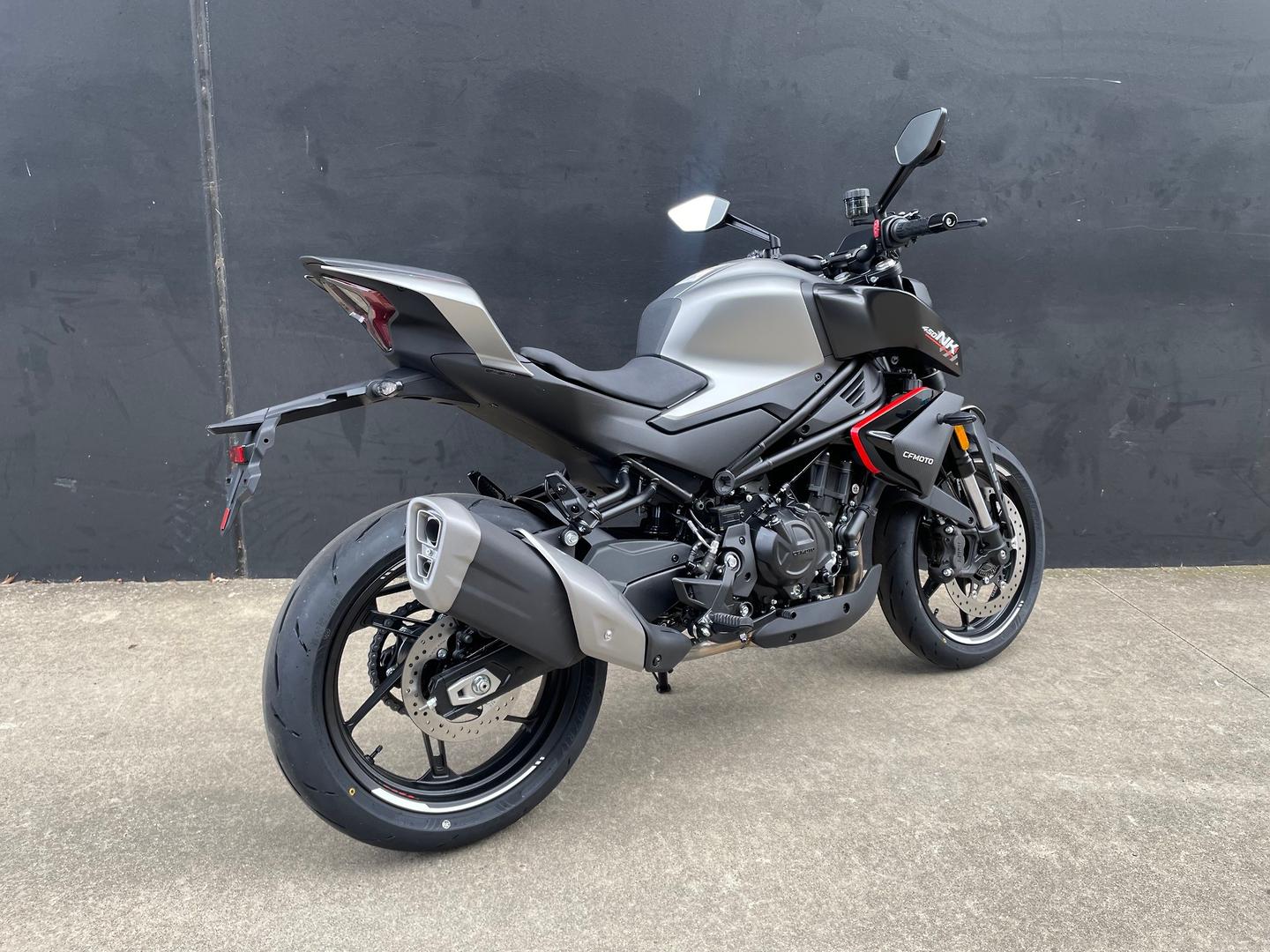2026 CFMOTO 450 NK ROAD
