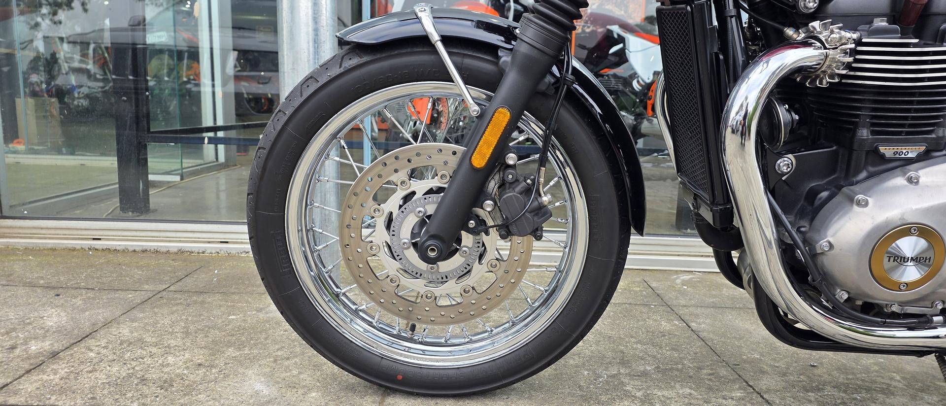 2019 TRIUMPH BONNEVILLE T100 ROAD
