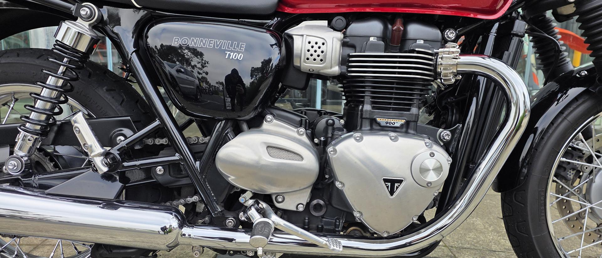 2019 TRIUMPH BONNEVILLE T100 ROAD