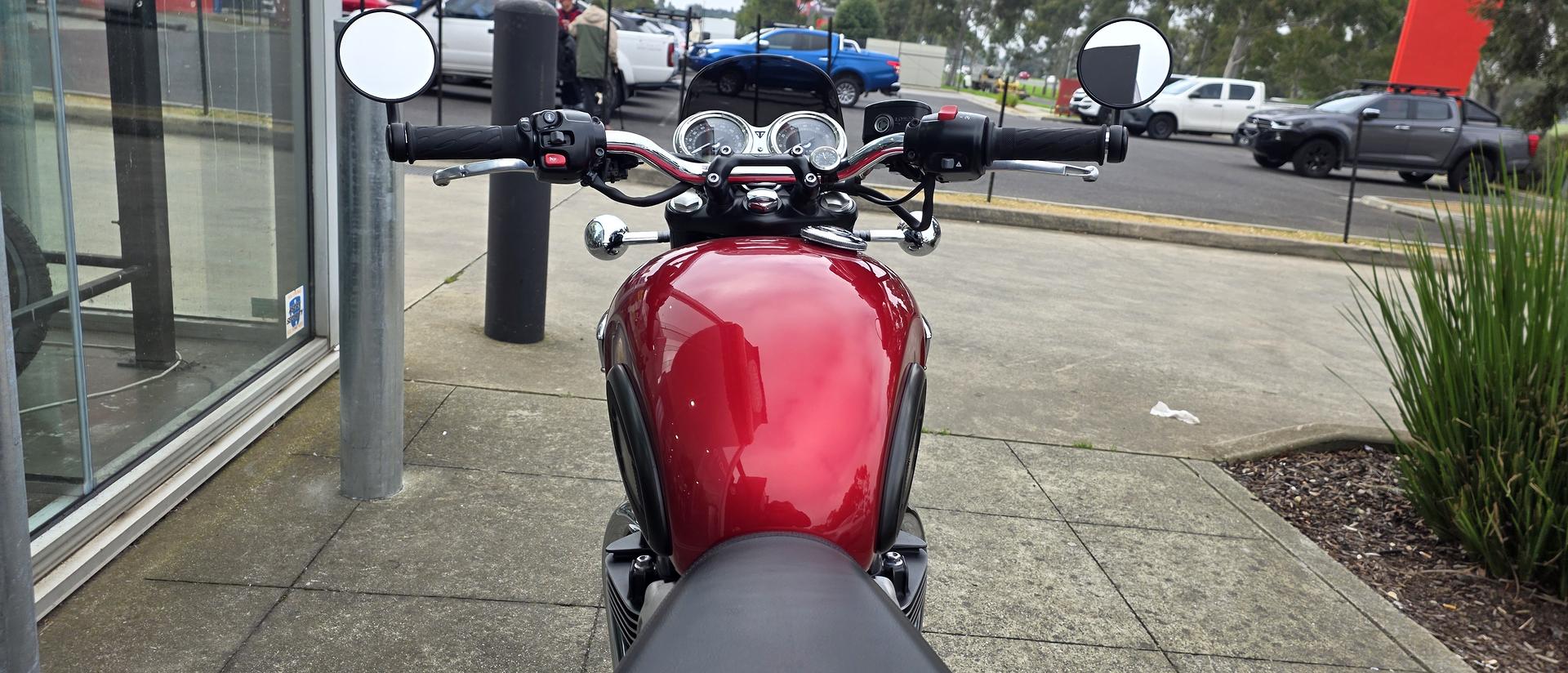 2019 TRIUMPH BONNEVILLE T100 ROAD
