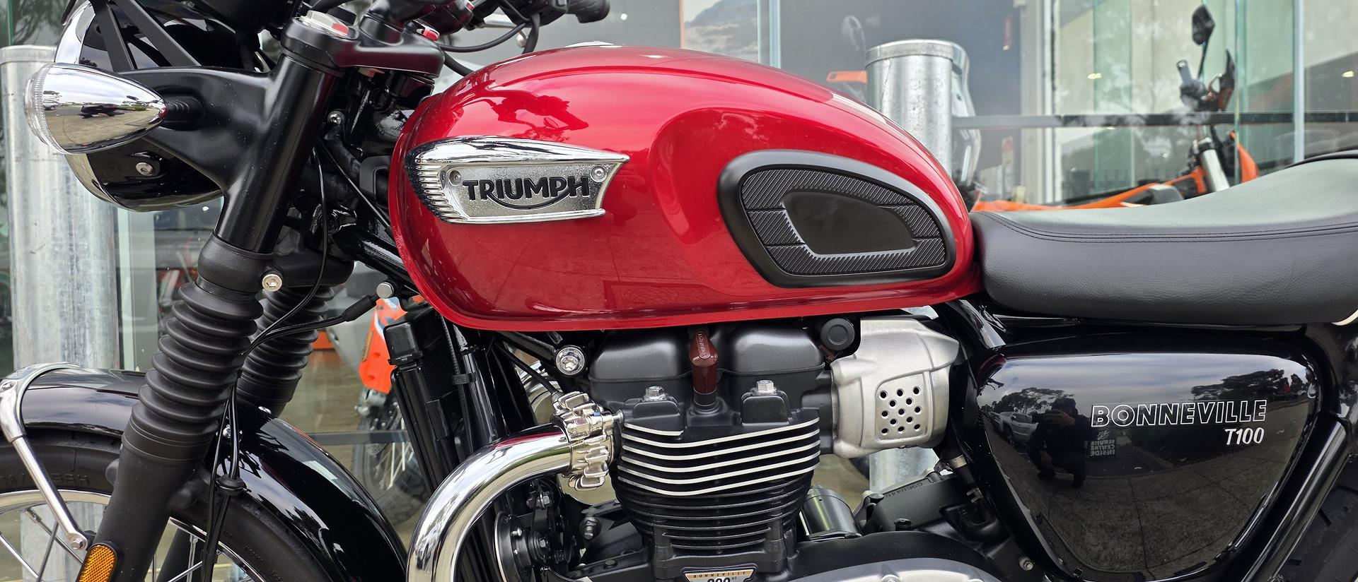 2019 TRIUMPH BONNEVILLE T100 ROAD