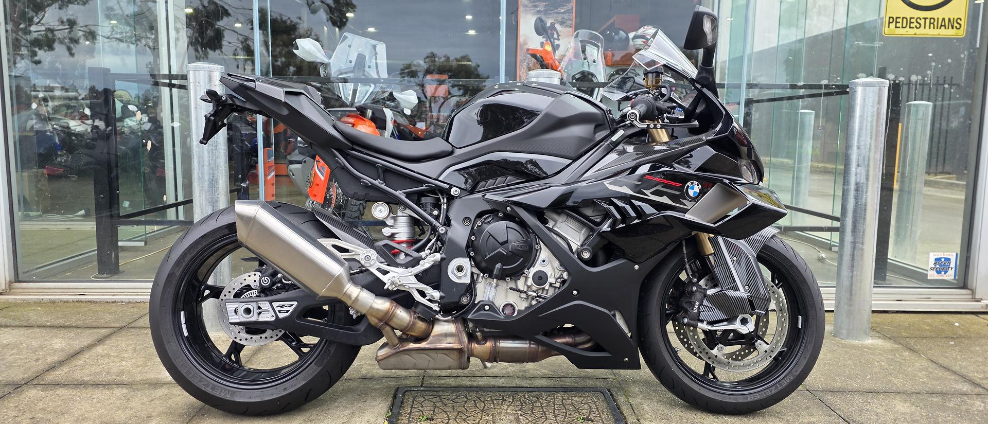 2025 BMW M 1000 RR SPORTS
