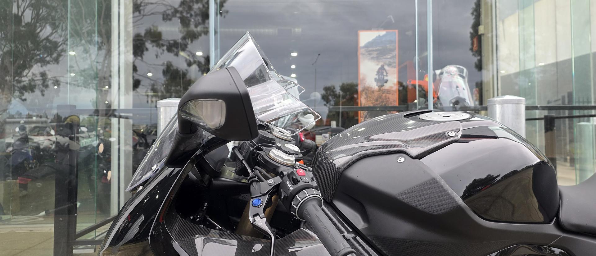 2025 BMW M 1000 RR SPORTS