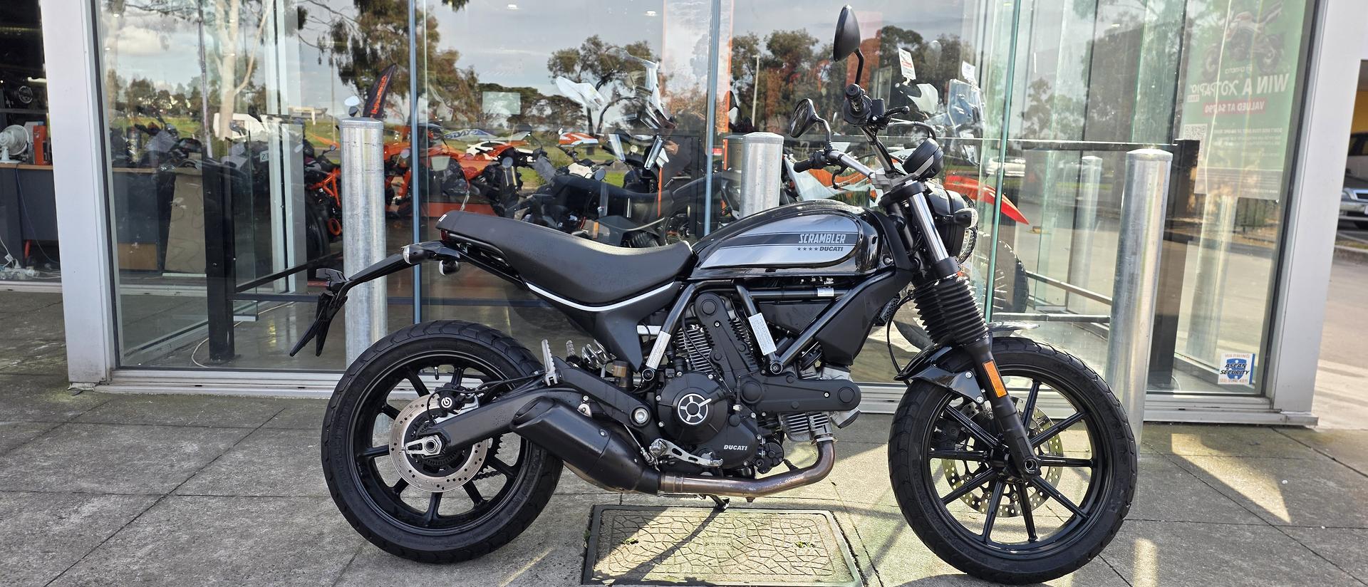 2018 DUCATI SCRAMBLER SIXTY2 SPORTS