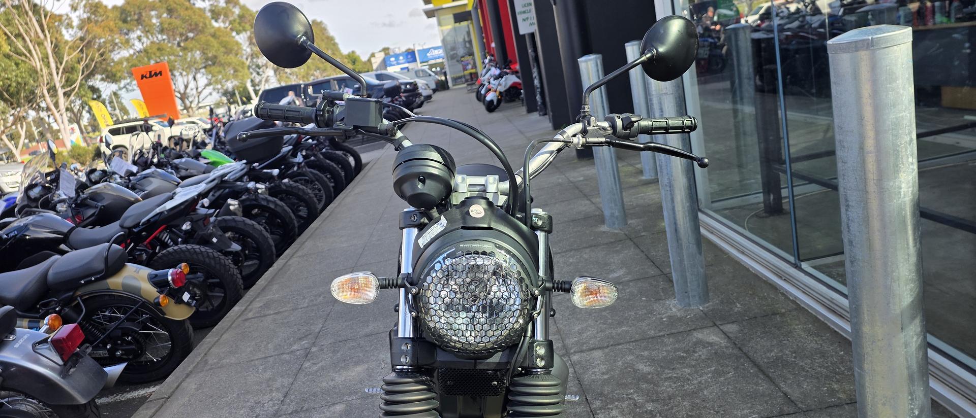 2018 DUCATI SCRAMBLER SIXTY2 SPORTS