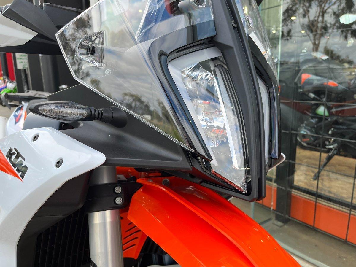 2024 KTM 890 ADVENTURE R DUAL SPORTS