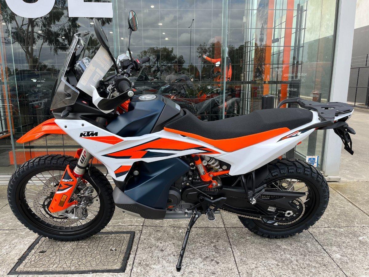 2024 KTM 890 ADVENTURE R DUAL SPORTS
