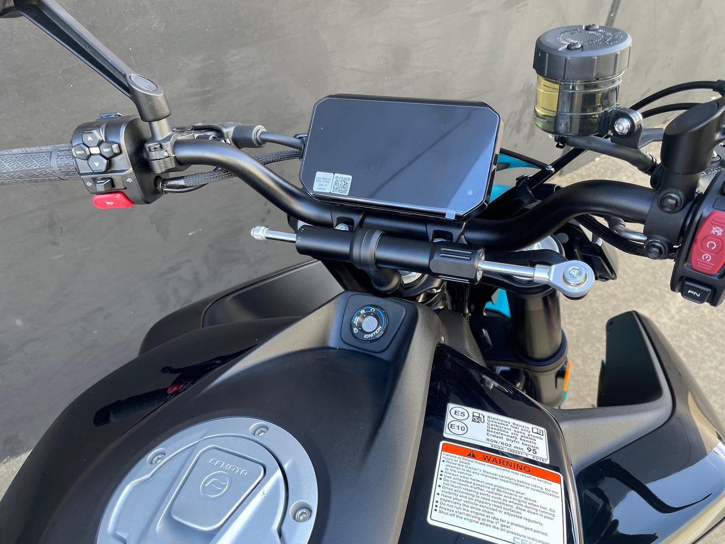 2026 CF MOTO 675 NK ROAD