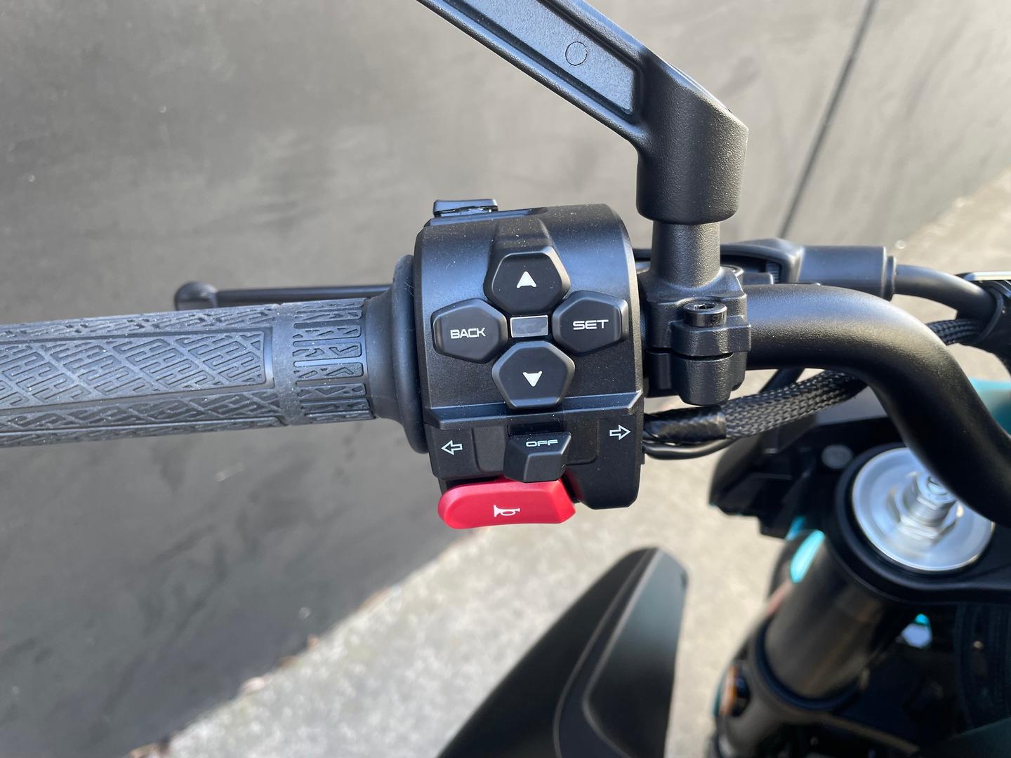 2026 CF MOTO 675 NK ROAD