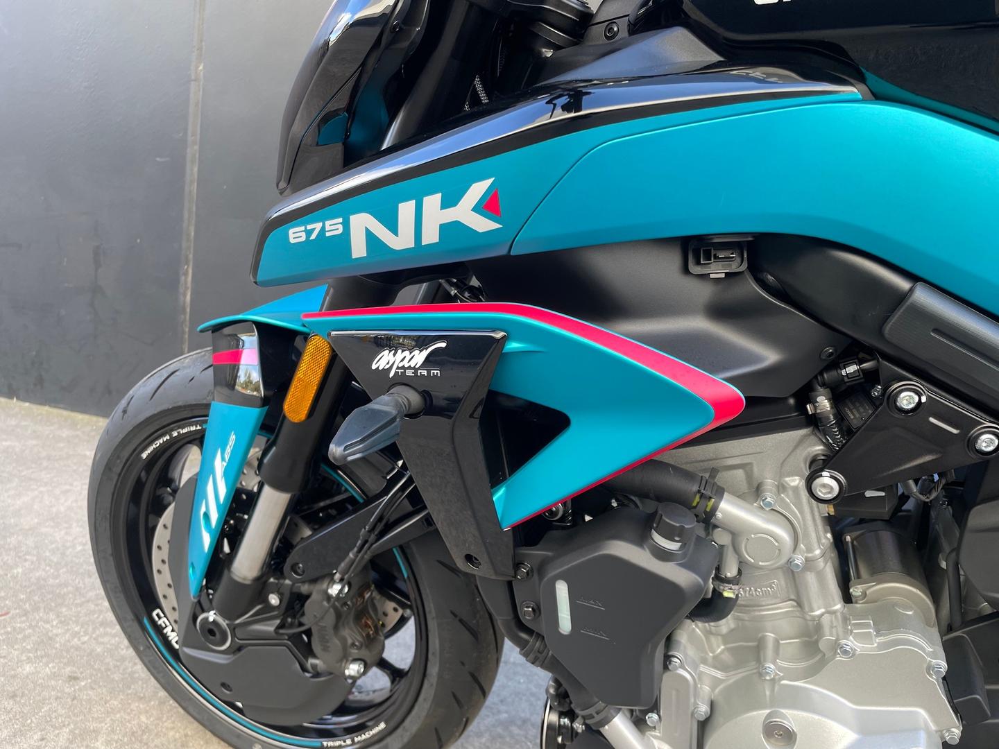 2026 CF MOTO 675 NK ROAD