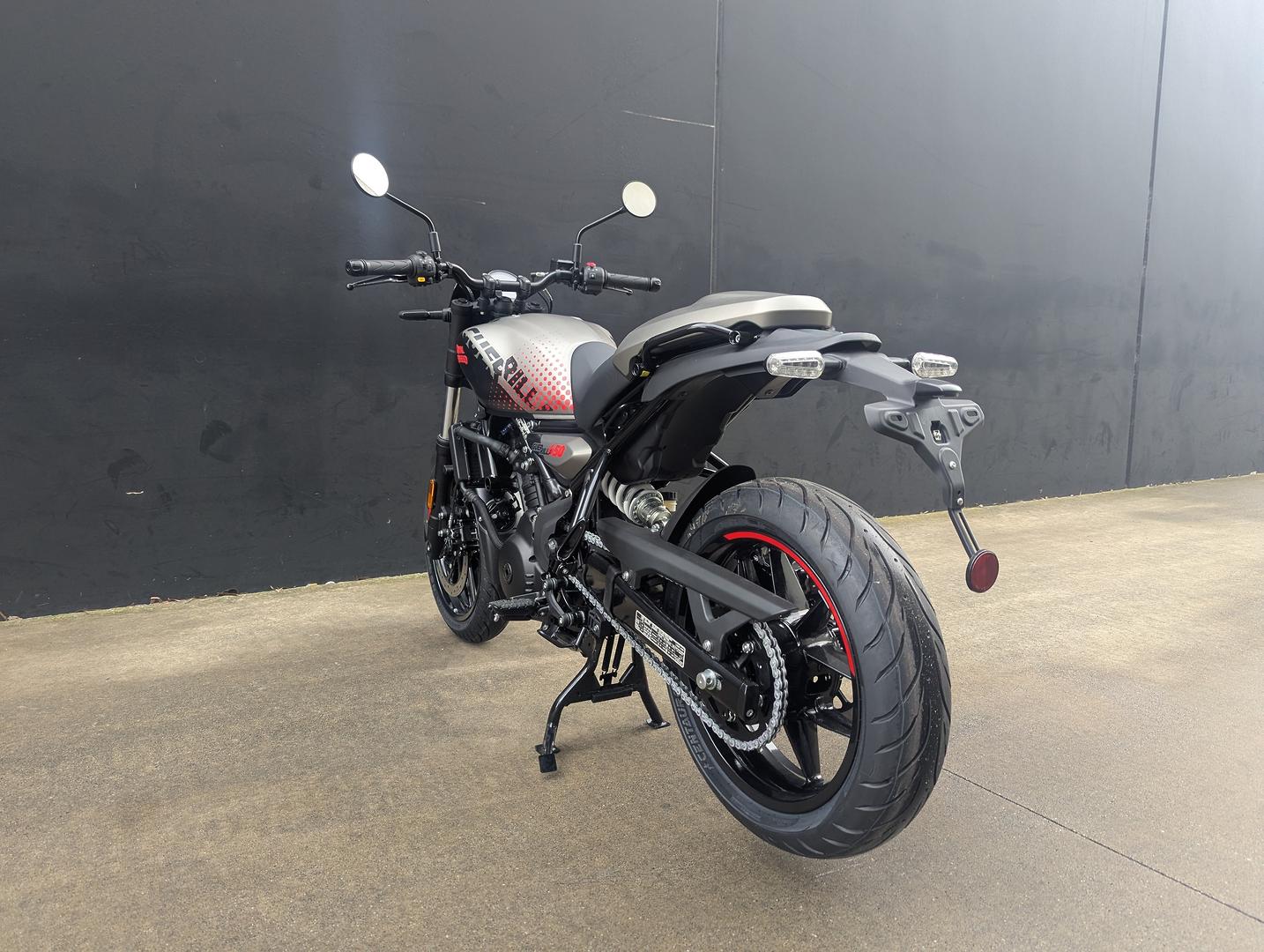 2026 ROYAL ENFIELD GUERILLA 450 ROAD