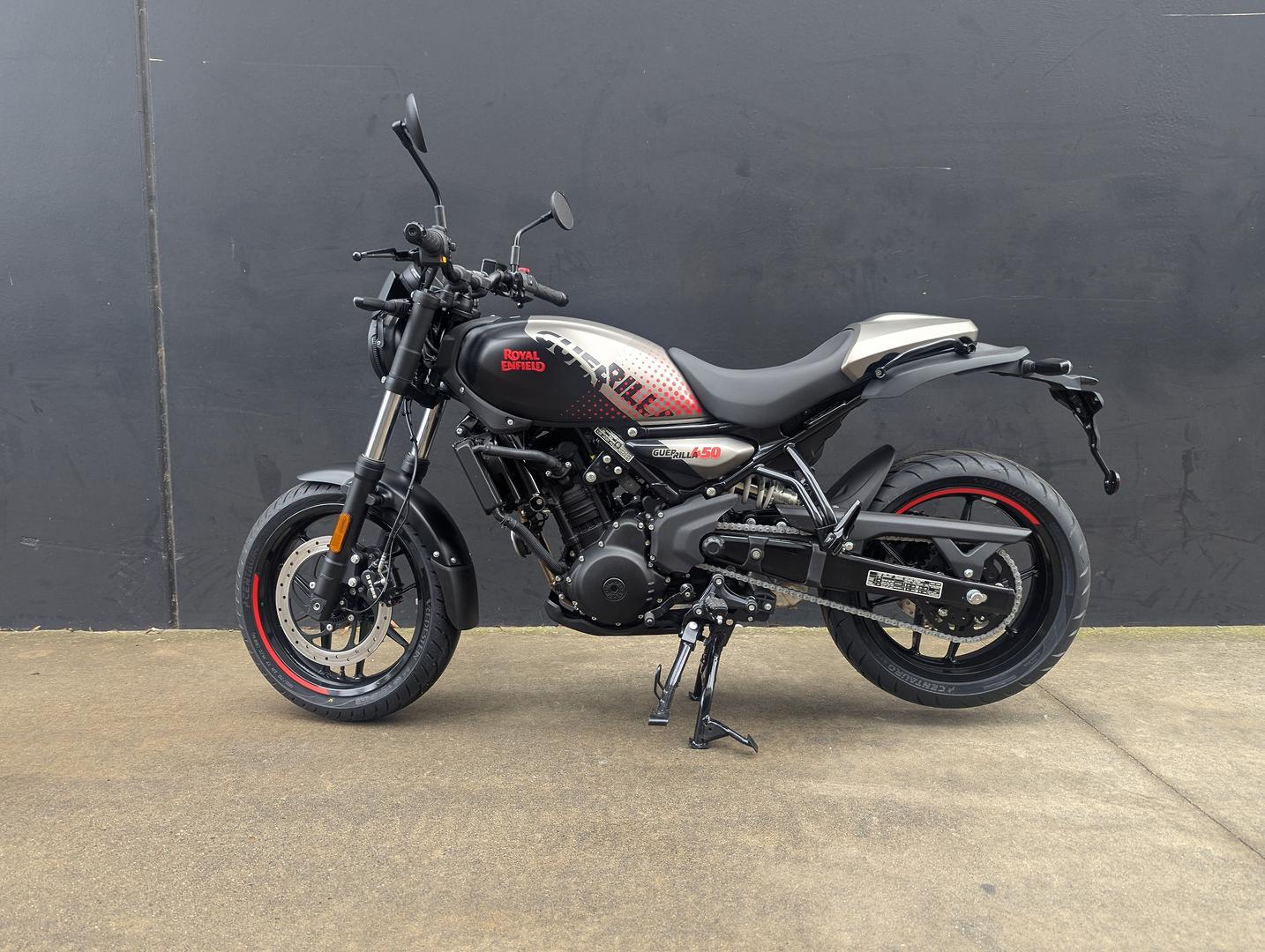 2026 ROYAL ENFIELD GUERILLA 450 ROAD