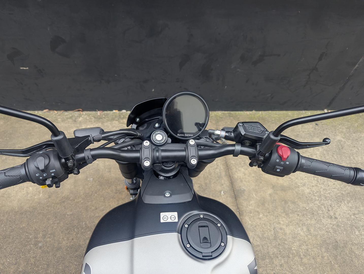 2026 ROYAL ENFIELD GUERILLA 450 ROAD
