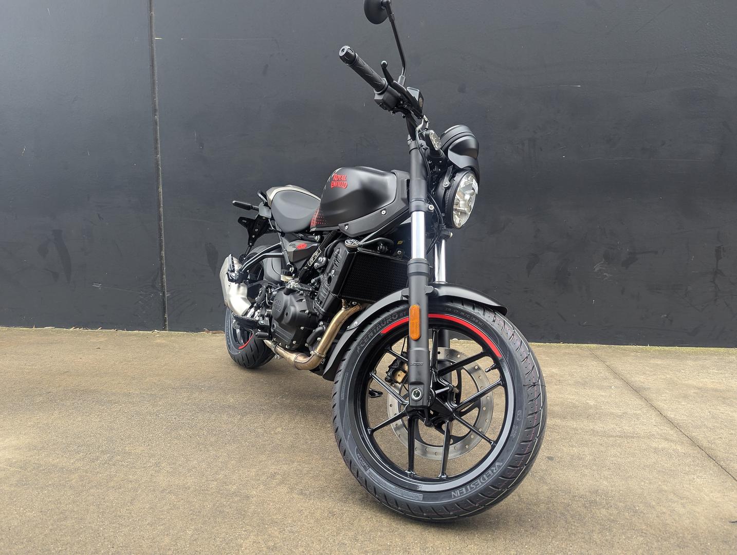 2026 ROYAL ENFIELD GUERILLA 450 ROAD