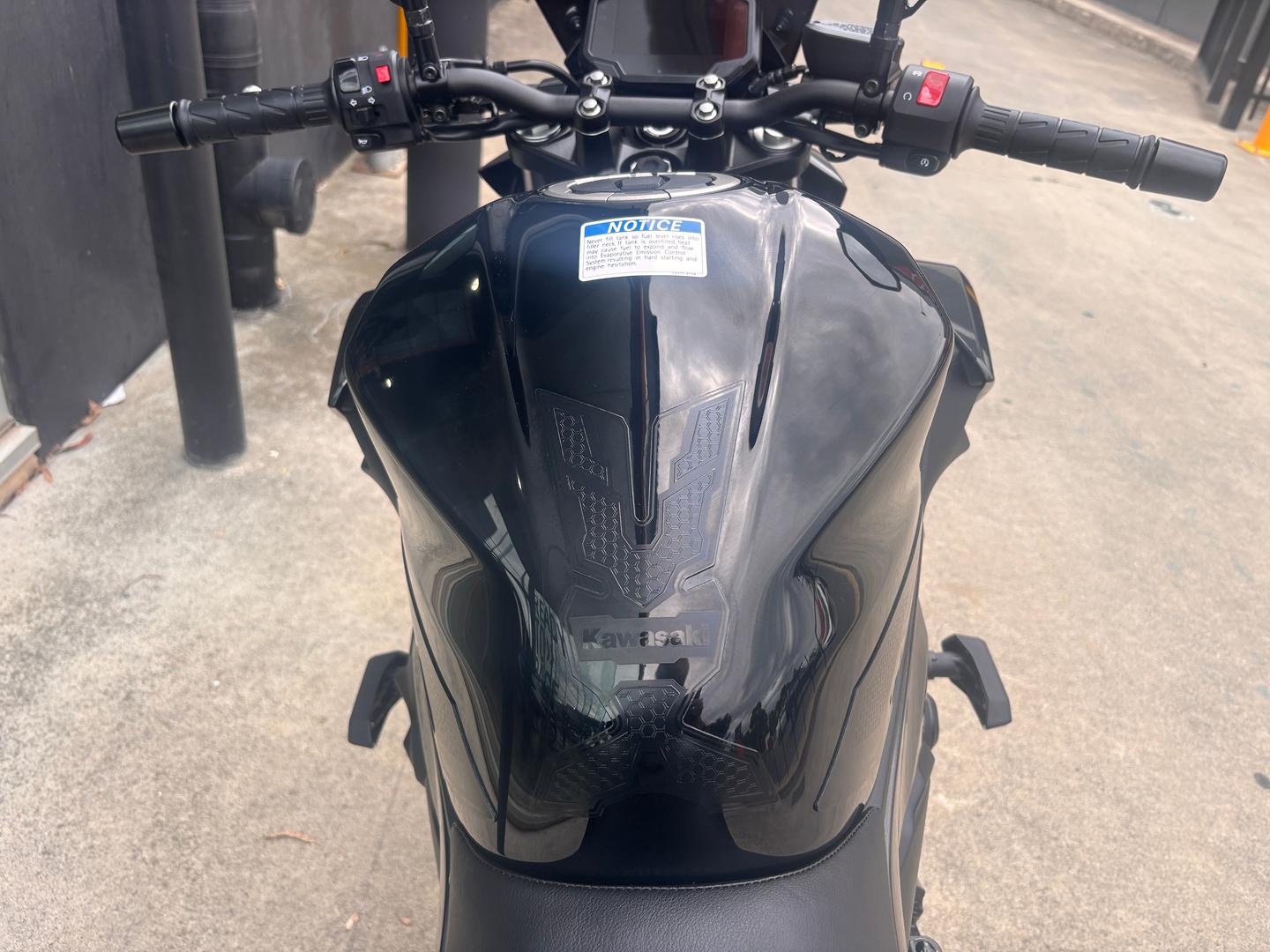 2026 KAWASAKI Z500 SE SPORTS