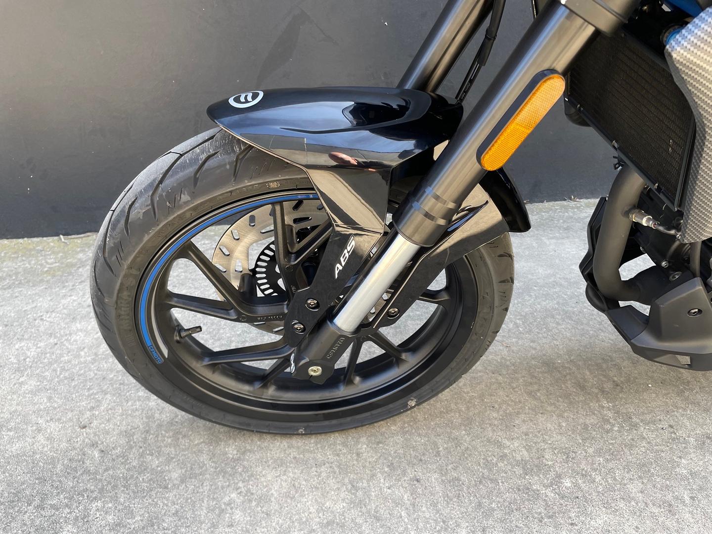 2026 CF MOTO 300 NK ABS ROAD