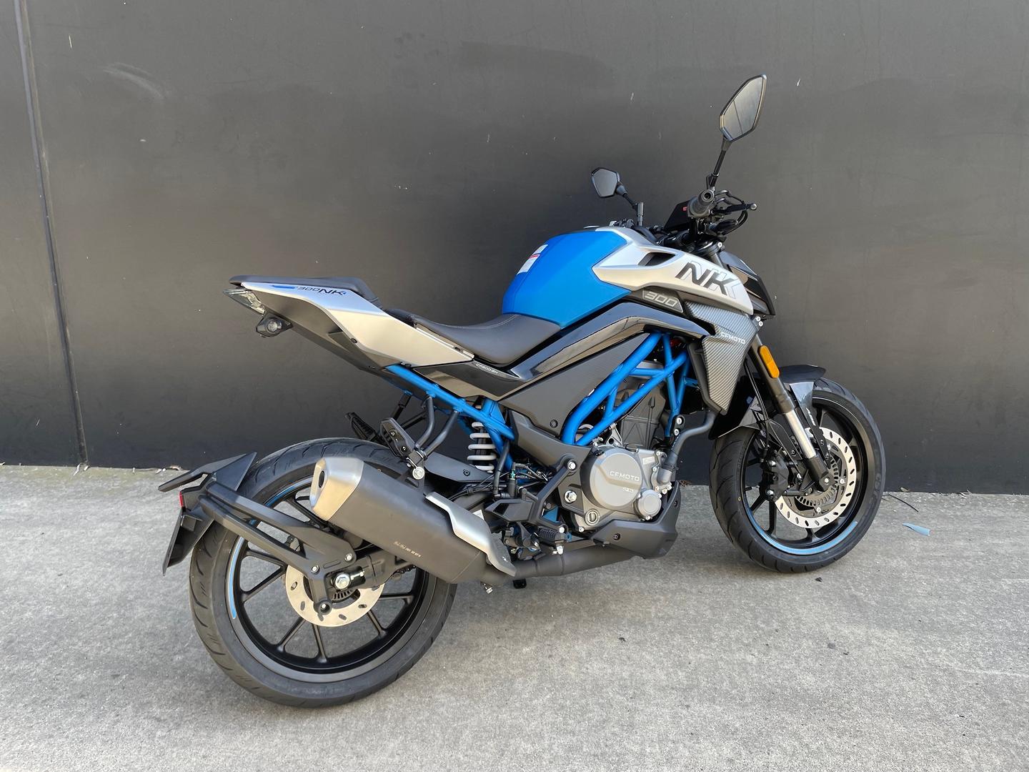 2026 CF MOTO 300 NK ABS ROAD