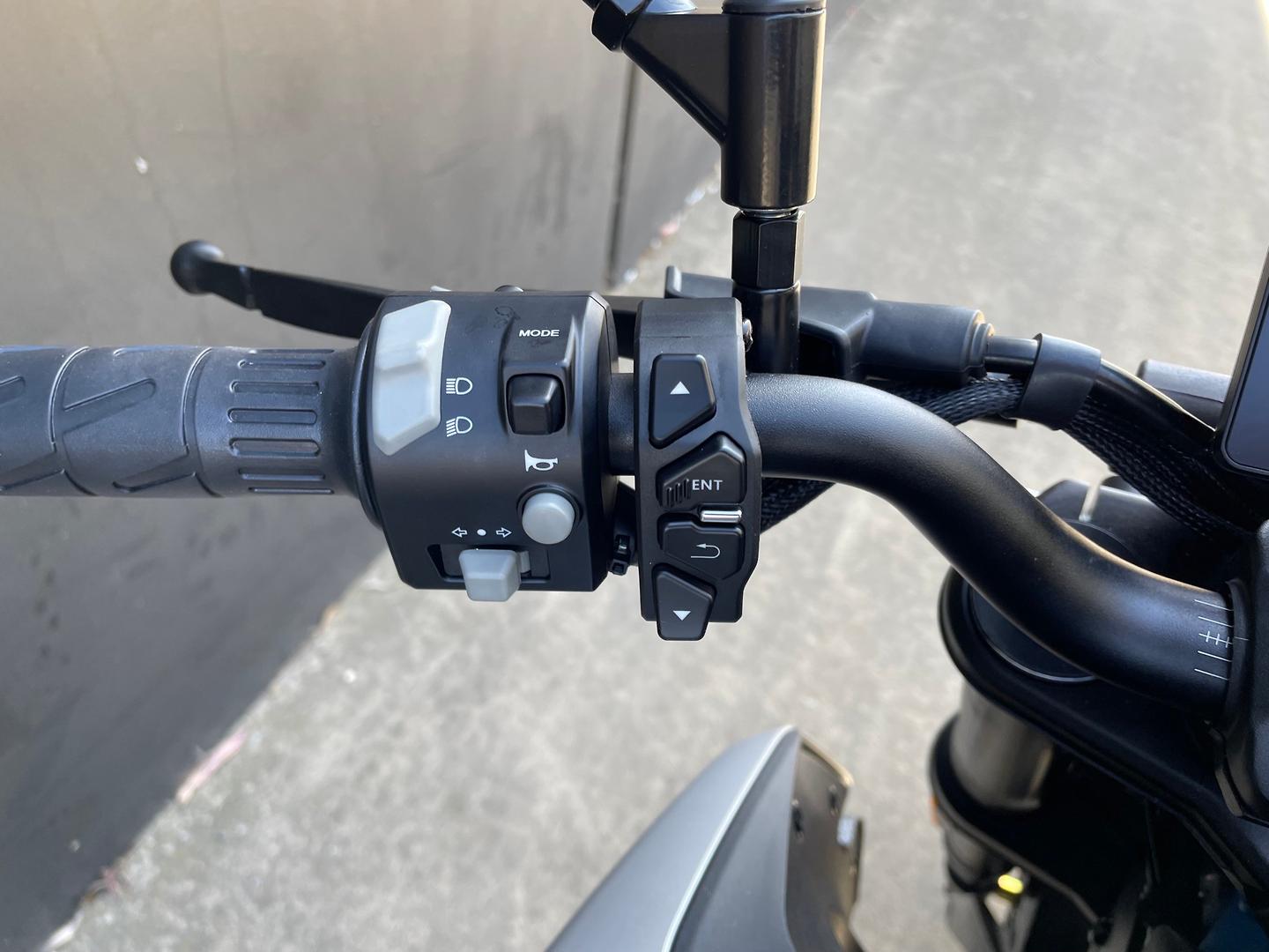 2026 CF MOTO 300 NK ABS ROAD