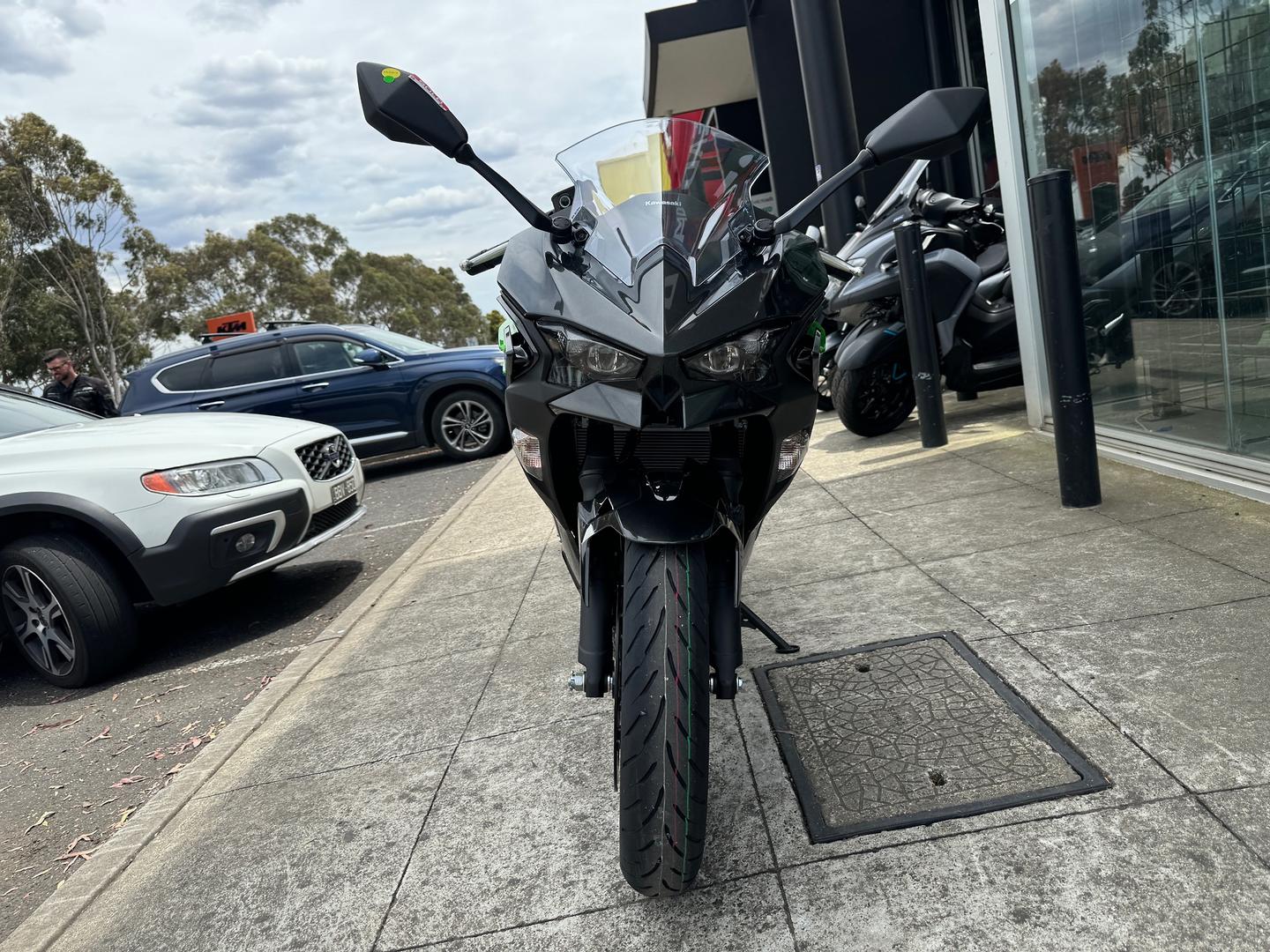 2024 KAWASAKI NINJA 500 SPORTS
