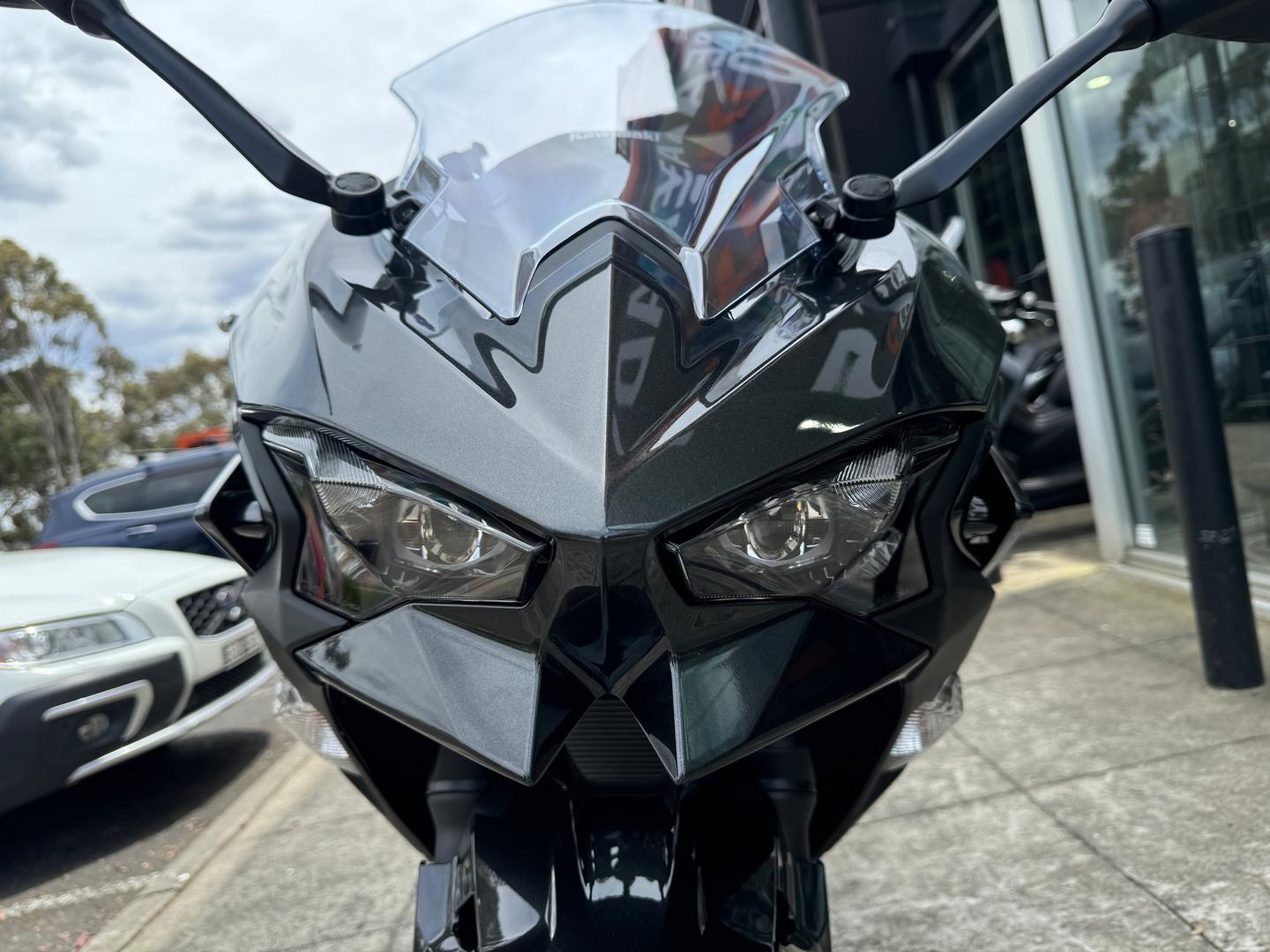 2024 KAWASAKI NINJA 500 SPORTS
